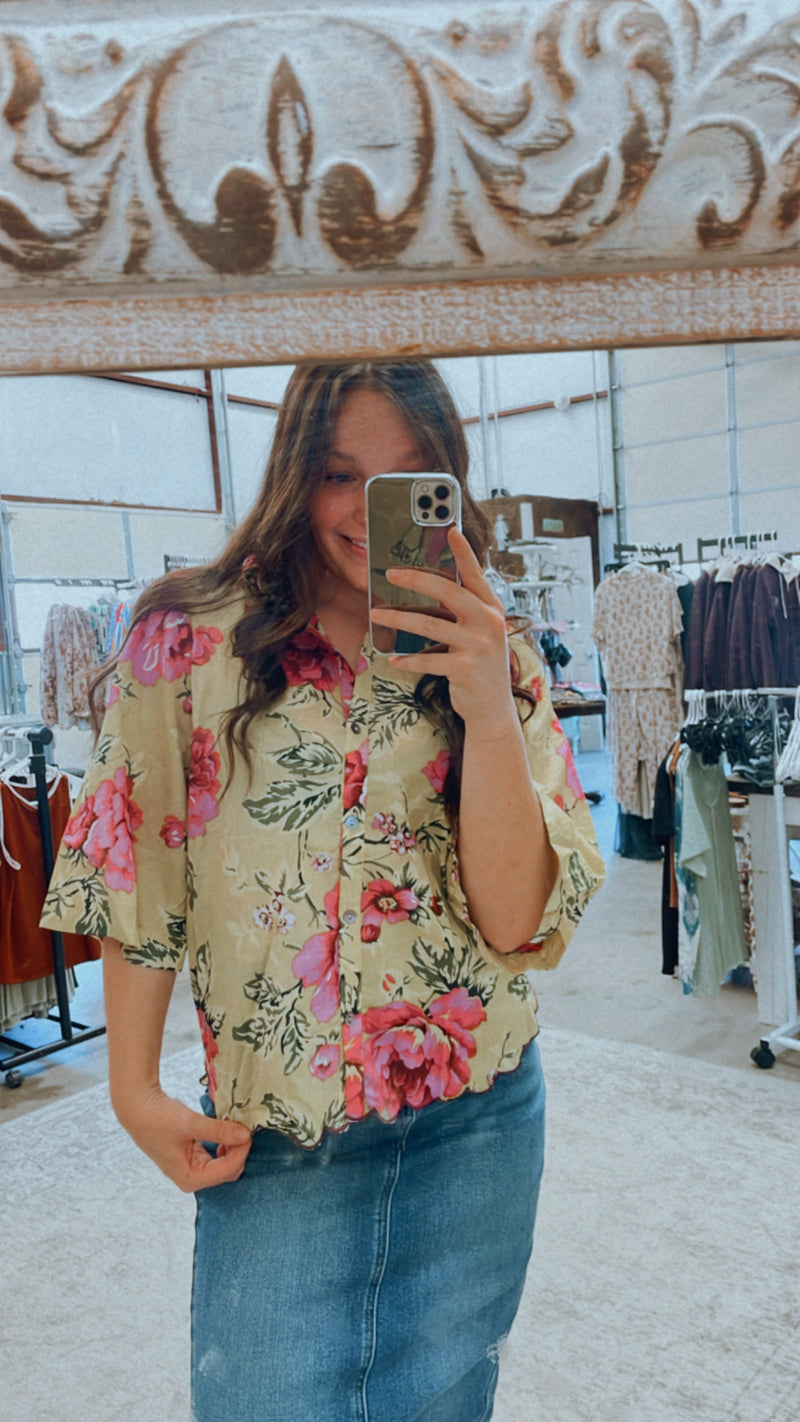 Sunshine floral top