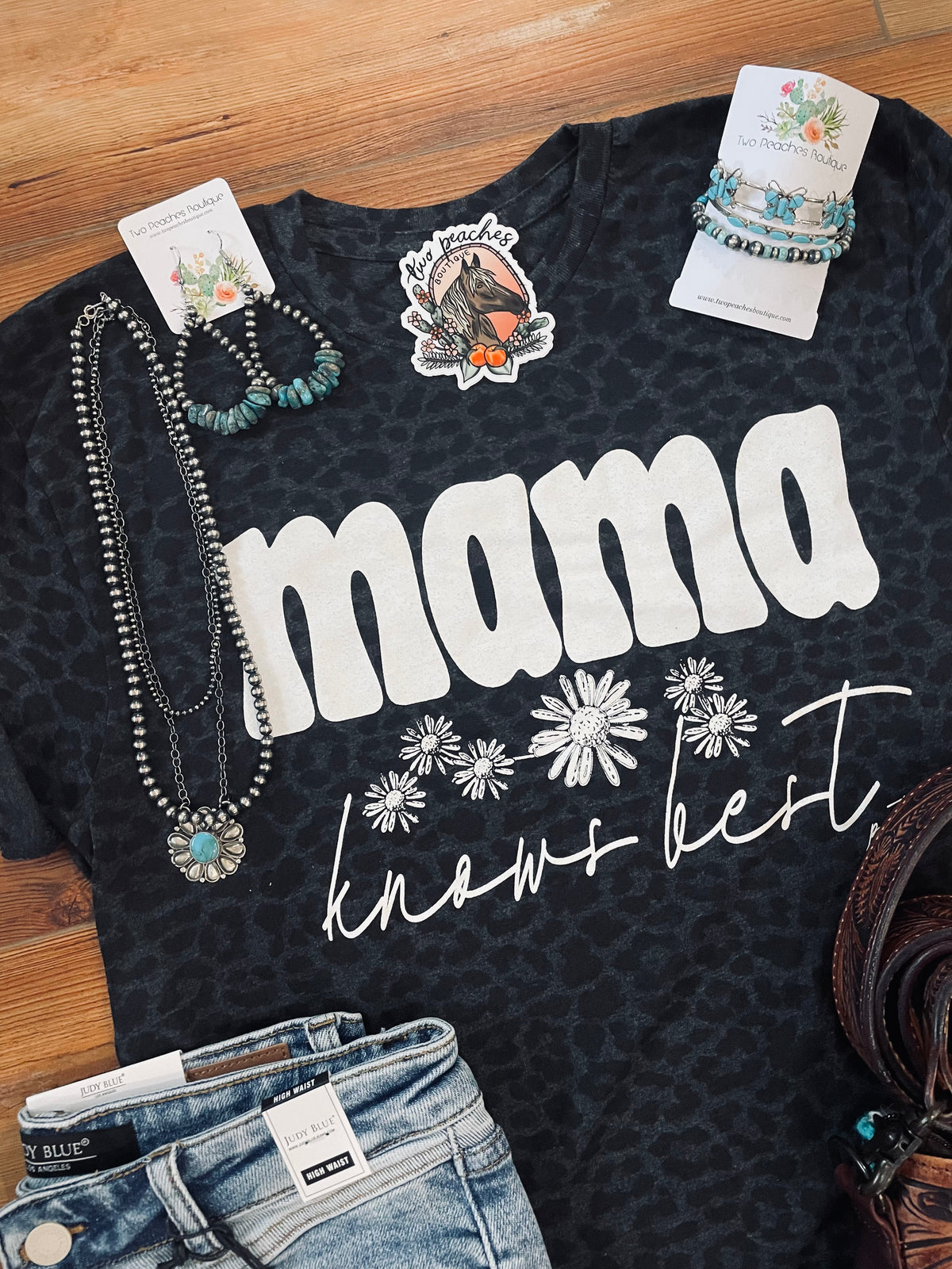 Mama Knows Best Tee